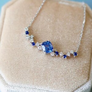 Diamond Blue sapphire Necklace/ Gift for Women in 18k Solid Gold/ Danity Pendant Necklace /Gift for her/ mother&#39;s day /Annivesary gift