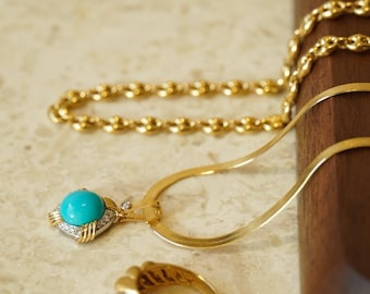 18K Solid gold pendant necklace/Gemstone Pendant/ Sleeping Beauty Turquoise Necklace/Gift for her/Everyday Necklace/Vintage Gold Jewelry