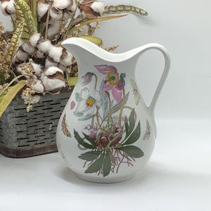 Portmeirion Botanic Garden Weihnachtsrose Floral & Schmetterlingsewer Passionsblume Susan Ellis 8 "Zoll-Krug