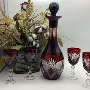 ボヘミアンクリスタルデキャンタセット：ルビーレッドカットトゥクリア