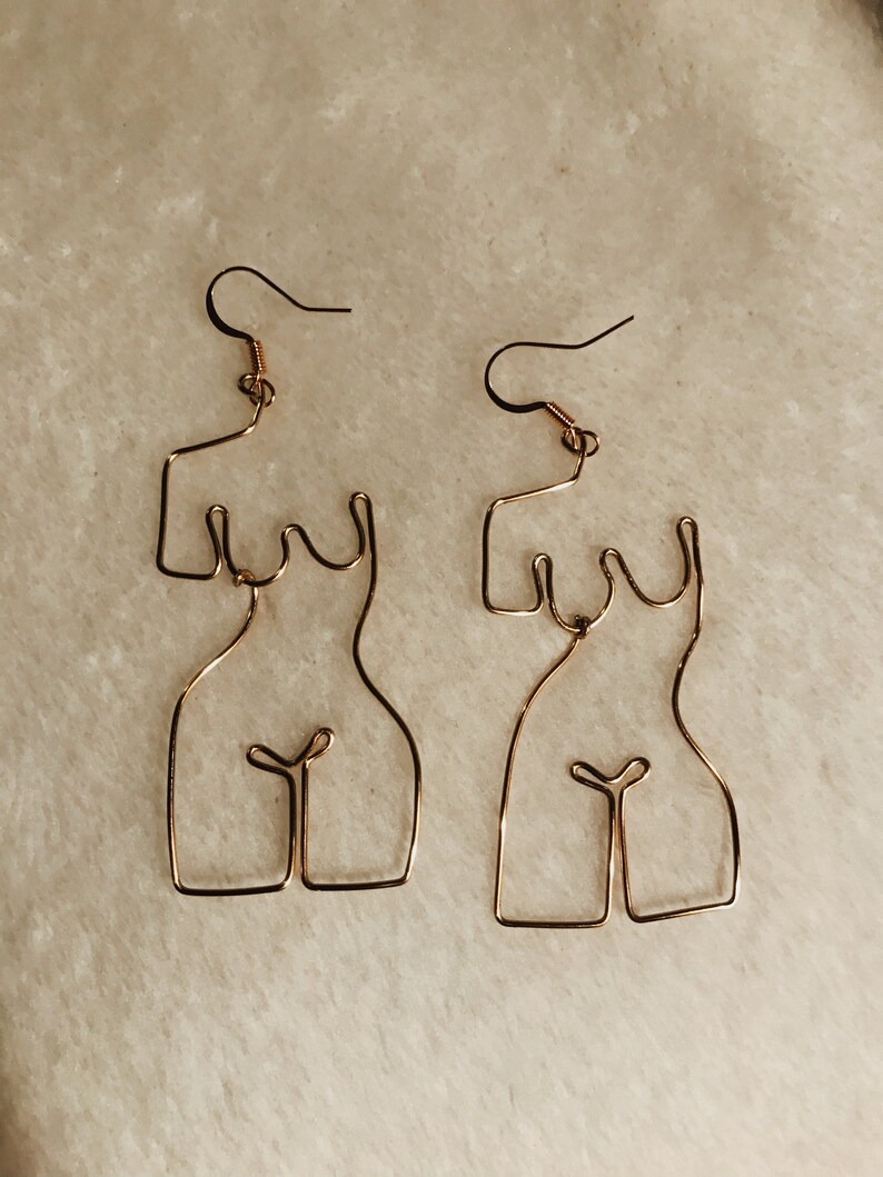 Feminine Body earrings