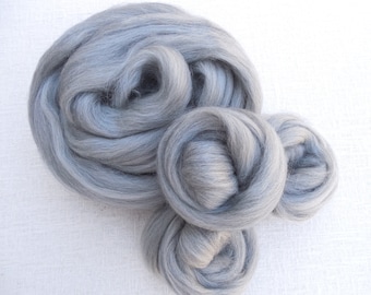 Gray Corriedale top - wool for spinning