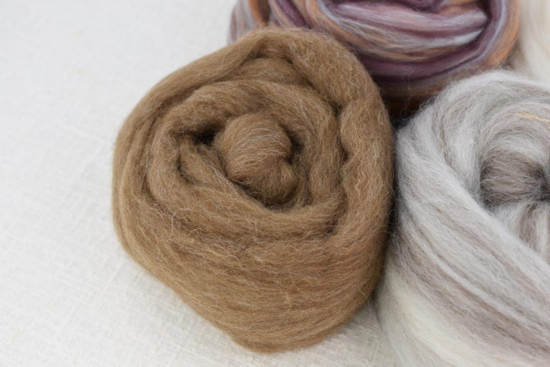 Sandstein & Shetland Spindel Kit - 4 oz. Wolle, Holzspindel Bild 2