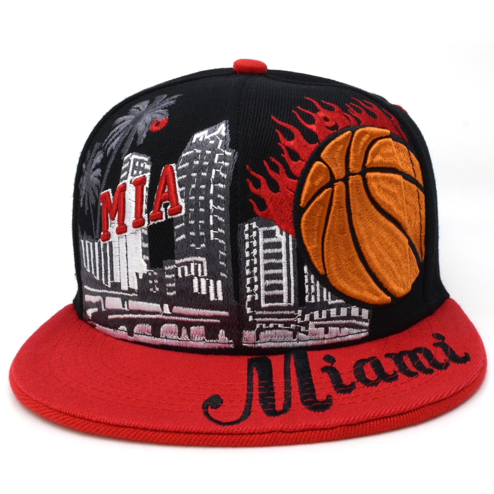 Miami Downtown Premium MIA Basketball Leader Snapback Black 