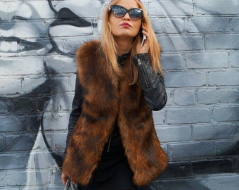 Red Fox Faux Fur Vest | Women's Short Sleeved Outerwear