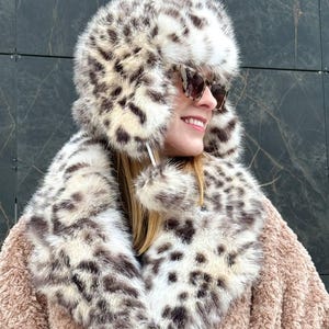 Bobcat fur hat discount