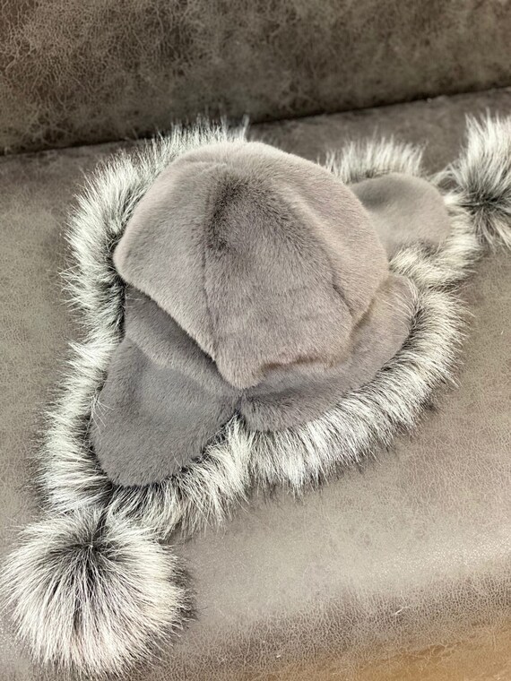 Mink & Gray Fox Faux Fur Hat | Women display picture 1