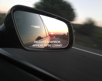 Funny Racing T-Shirt – Objects In Mirror Appear To Be Losing - Foto 10