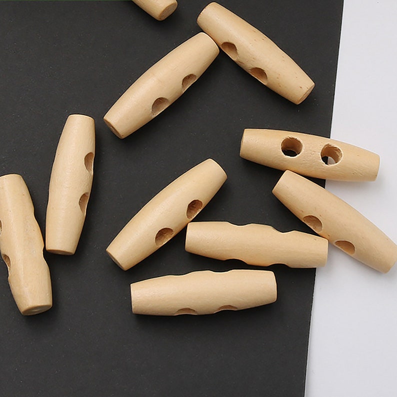 Clothes Buttons 100 PCS Wooden Sweater Buttons Buy in Bulk Decorative Buttons Various Patterns Two Holes Assorted Buttons