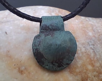 Mittelalterliches Amulett aus Bronze mit Patina, römisches Reliquiar, heidnischer Anhänger der Chernyachov-Kultur aus dem 3.-5