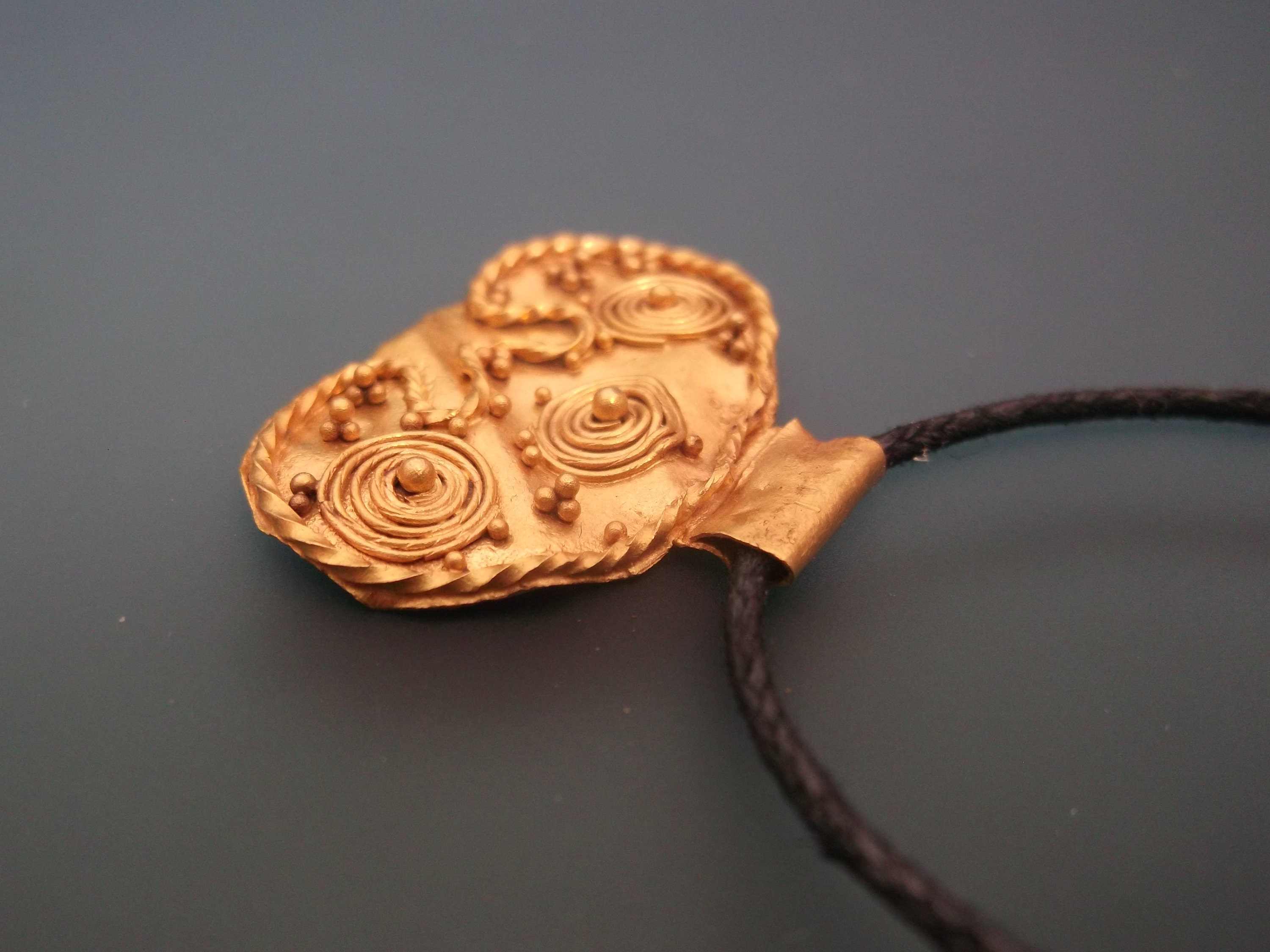 Antiker römischer Halbmond. Antike römische Halskette. Amulett | Etsy