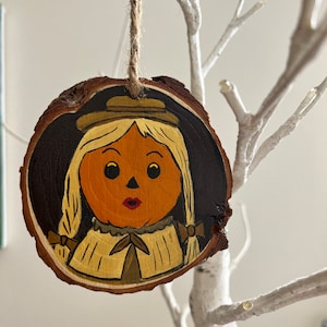 Over The Garden Wall ornament/ OTGW inspired Pottsfield Pumpkin / Halloween home decor/ Christmas ornament/ Halloween party /Gothic decor