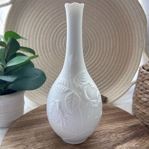 Kaiser W. Germany White Bud Vase Bisque Porcelain