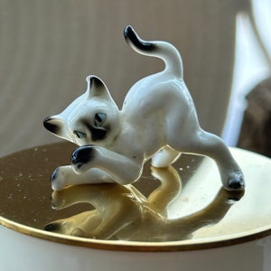 Vintage Hagen Renaker Siamese Kitten