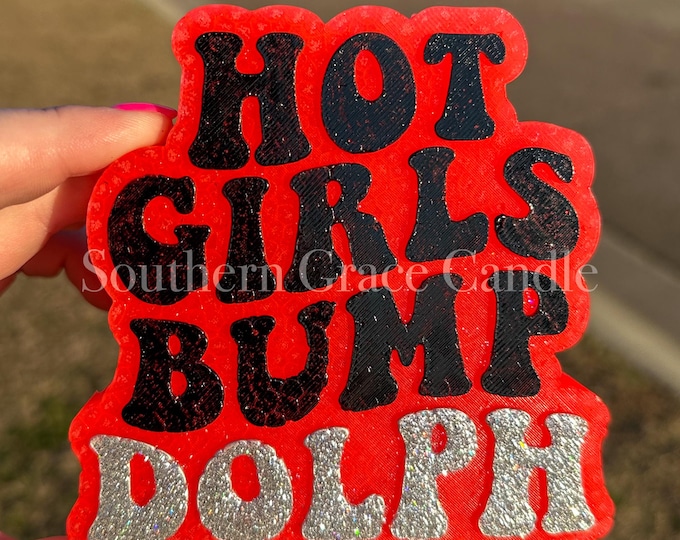 Hot Girls Bump Dolph Freshie