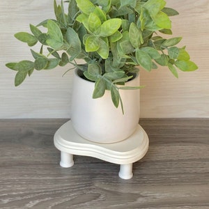 Heart-shaped 5&quot; wood riser, farmhouse riser