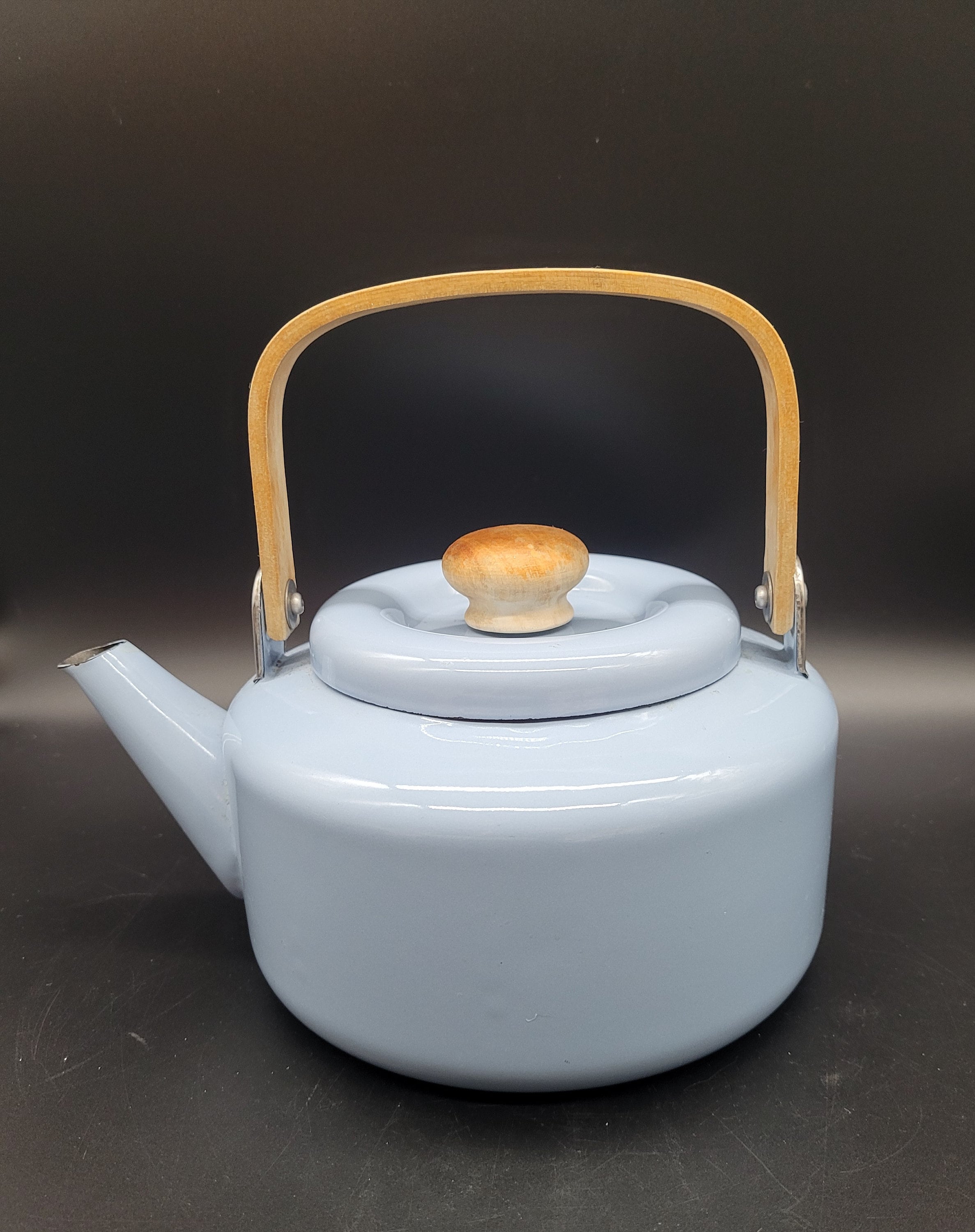 Sam Lebovitz for Copco Tea Kettle, 1985 – GlowGeometric