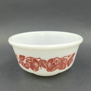 Vintage Hazel Atlas Strawberry Nesting Mixing Bowl Kitchen Decor