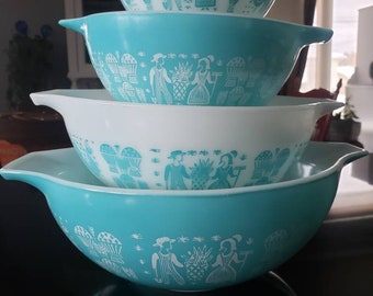 Vintage Pyrex Set of 4 Turquoise Amish Butterprint Cinderella Mixing Bowls 441 442 443 and 444 Collectible Glass Kitchen Decor