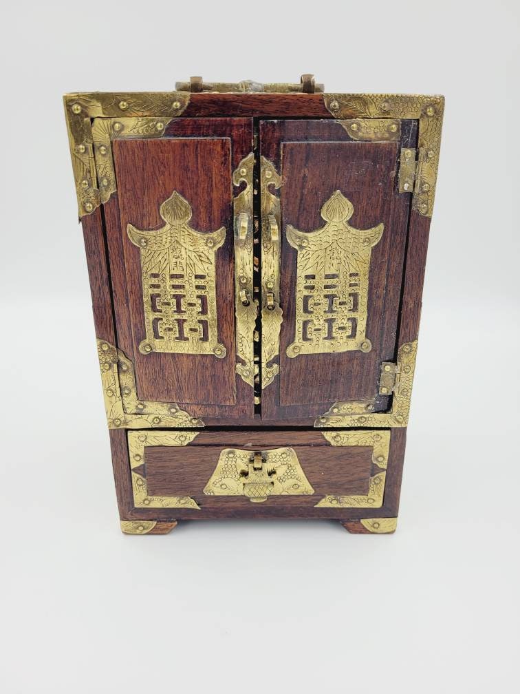 Chinese wooden jewelry box sale