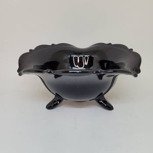 Vintage LE Smith Black Amethyst 3 Footed Dish Collectible Glass Home Decor