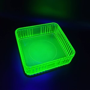 Vintage Green Depression Anchor Hocking Uranium Glass Refrigerator Dish Collectible Container Kitchen Decor Glows Under UV Light