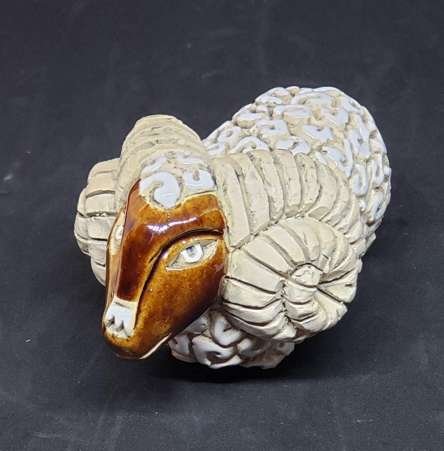 Vintage Artesania Rinconada Art Pottery Figurine Uruguay Big Horn