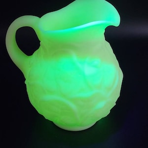 Vintage Fenton Uranium Custard Glass Water Lily Pitcher Glows