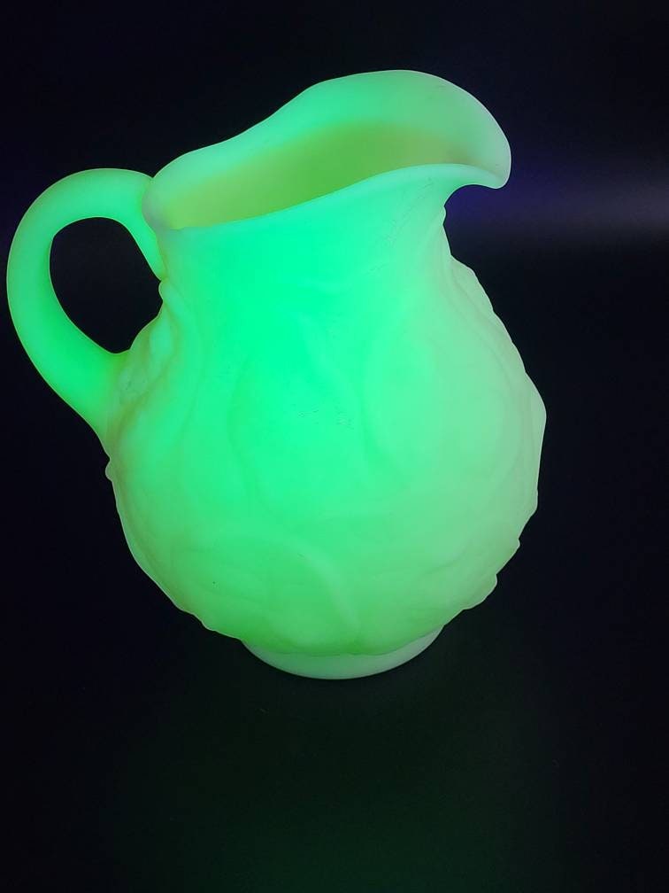 Vintage Fenton Uranium Custard Glass Water Lily Pitcher Glows