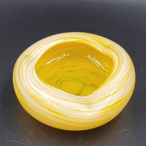 Vintage Kreiss Art Glass Yellow and White Swirl Crimped Rim Hand Blown Art Glass Bowl Ashtray Home Decor