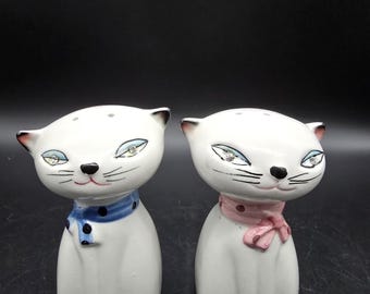 Vintage HOLT HOWARD Cozy Kitten Siamese Cat Salt and Pepper Shaker Set with Rhinestone Jewel Eyes  Japan Collectible Kitchen Decor