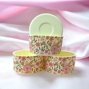 Blushing Blossoms Silicone Boot for Tumbler Accessories - Fits 20-40oz Stanley & 12-24oz Water Bottles - 7.5cm Diameter