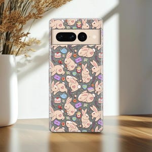 ラベンダーの花、ウサギ、かわいいウサギ、Google Pixel 8 ケース、9 8 4a 5a 5g、本、手紙、XL 6a、お茶、ケーキ、イチゴジャム、彼女へのユニークなギフト、女性
