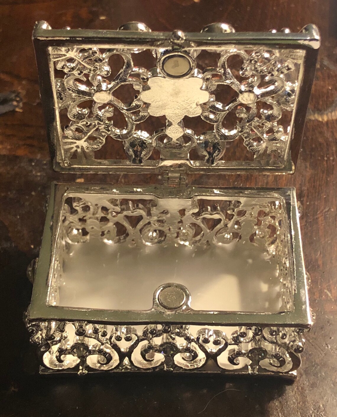 Fleur de lis trinket and 2jewelry box. This is a very small Etsy