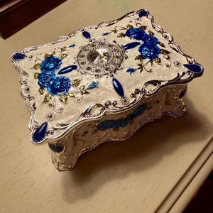 Titanic Music Box - Etsy