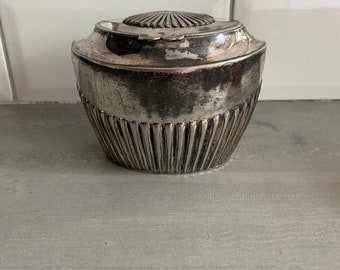 Silver colour metal box/sugar bowl