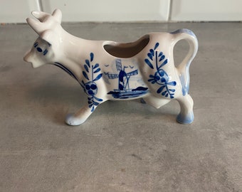 Vintage Delft inspired cow milk jug/creamer