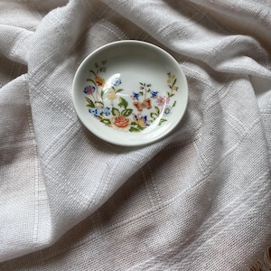 Vintage Aynsley Ring/Trinket Dish. Cottage Garden Pattern