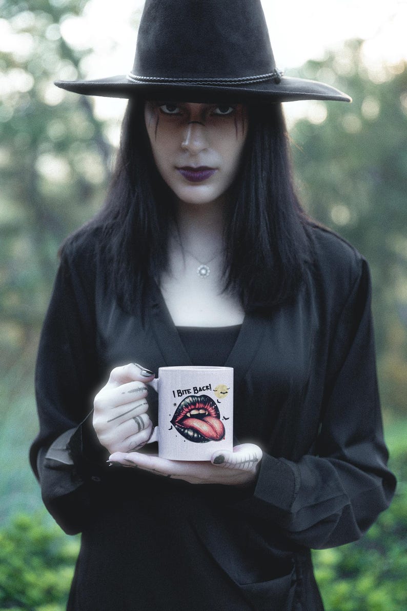 Halloween Vampire Lips & Teeth Mug Set i Bite Back yum Yum Accent