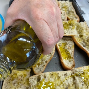 100% pure Sicilian ( Italy) olive oil extra virgin. Homemade cold press! 6 bottles image 6