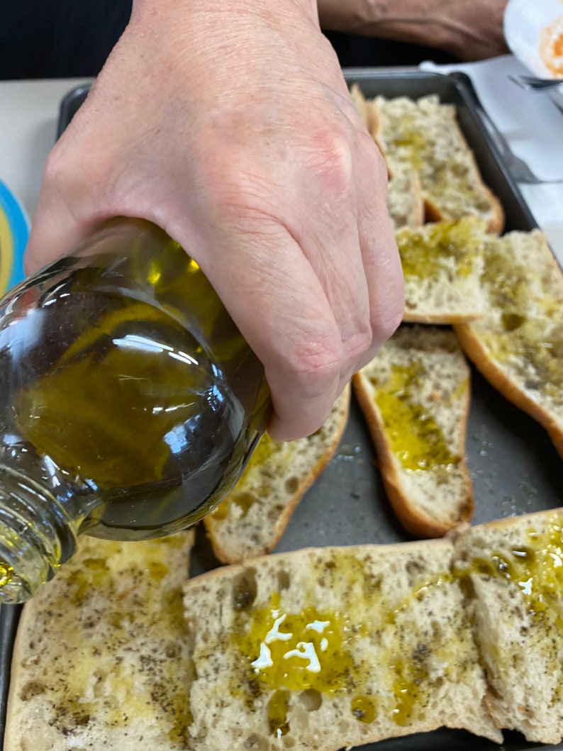 100% pure Sicilian ( Italy) olive oil extra virgin. Homemade cold press! 6 bottles image 6