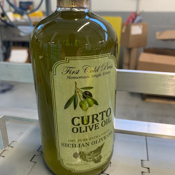 100% pure Sicilian olive oil extra virgin. New harvest!