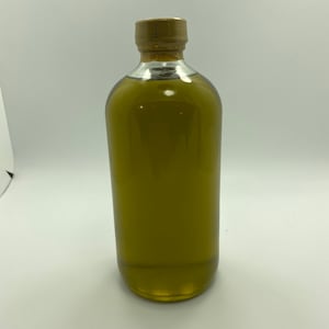 100% pure Sicilian ( Italy) olive oil extra virgin. Homemade cold press!4 bottles