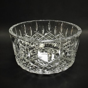 Marquis by Waterford Crystal Markham Large Fruit Bowl Signed