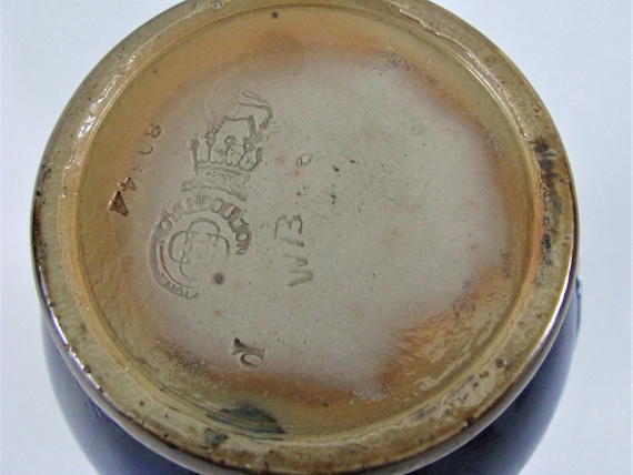 ロイヤルドルトンの花瓶 アールヌーボー フローラルエンブレム