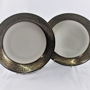 Mikasa Bone China Mount Holyoke Pattern Coupe Soup Bowls Set of 2
