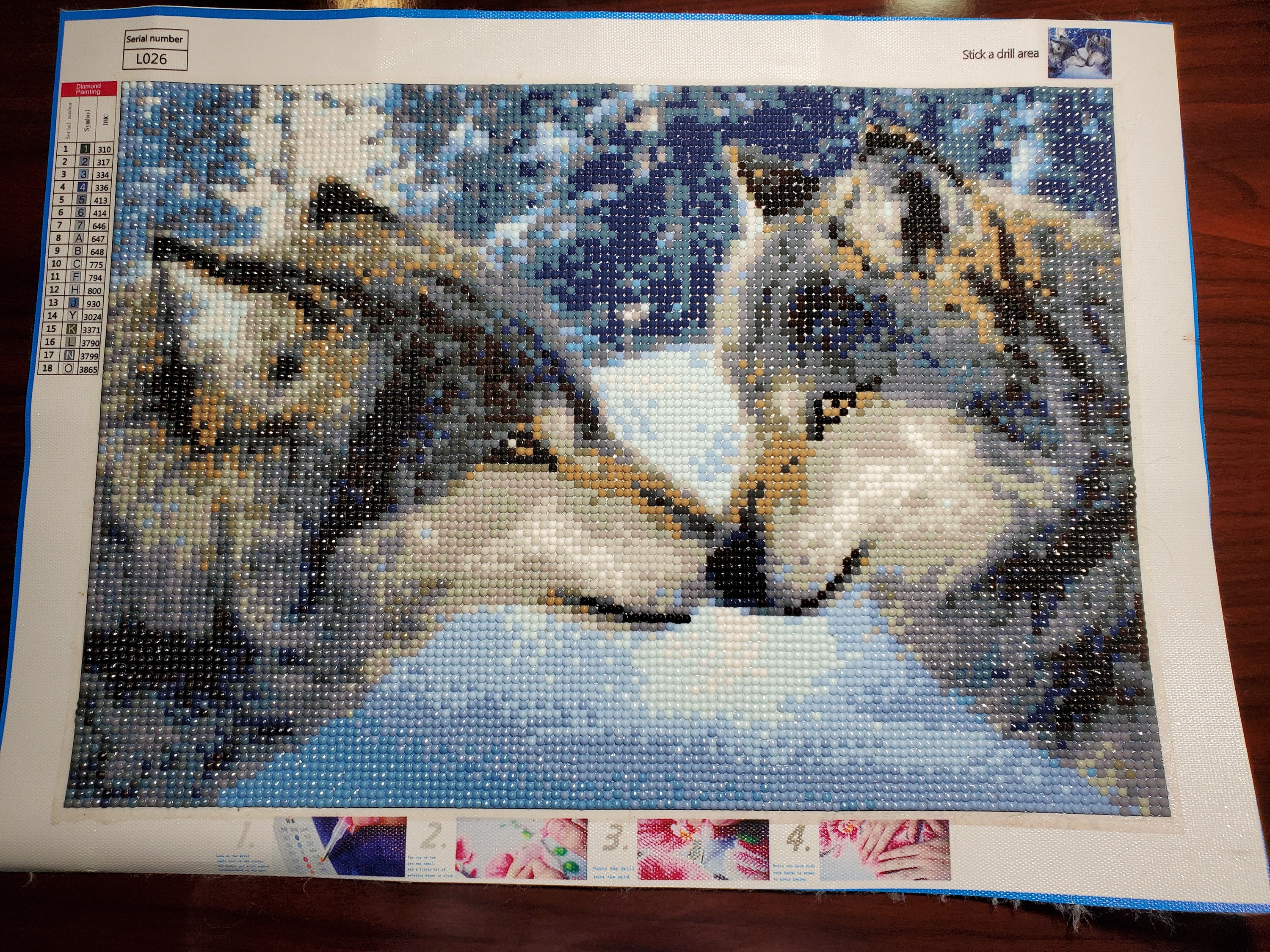 Just finished my nuzzling wolves : r/diamondpainting