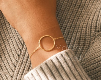 Gold Eternal Circle Bracelet, Gold Bracelet, Large Circle Bracelet, Dainty Bracelet, Gold Bracelet Gift, Bracelet Gift for Daughter from Mom