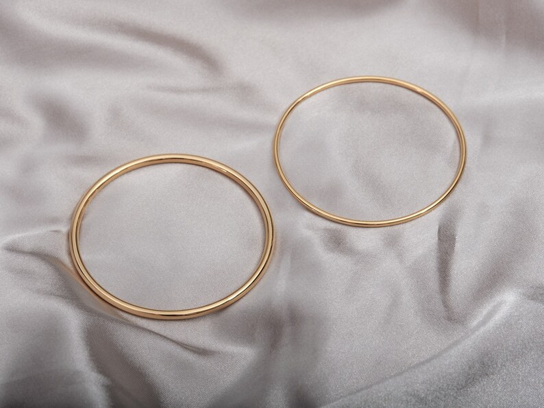 Brazalete clásico Brazalete de oro sin cordones para mujer Brazalete liso Brazalete clásico sin cordones, brazaletes apilables sin deslustre Brazalete apilable imagen 10