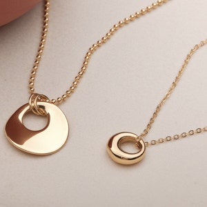 18K Gold Circle necklace, Gold Pendant Minimalist necklace, Statement Necklace, Delicate gold circle necklace, Hollow round necklace